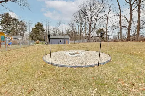 3810 N Armstrong Dr, Bloomington, IN 47404 photo 36