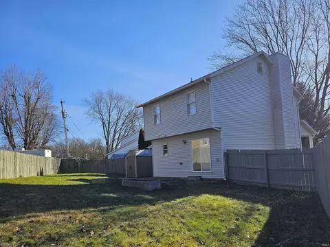 3122 S Ryan Ct, Bloomington, IN 47403 photo 2