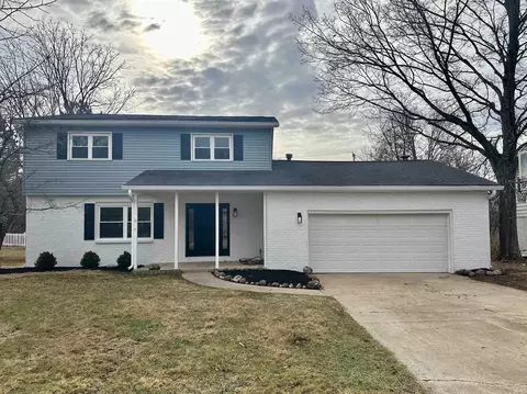 702 E Wellington Ct, Bloomington, IN 47401 photo 1
