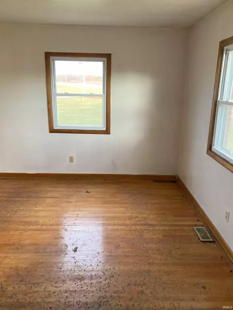 28 S 950 E, Greentown, IN 46936 photo 8
