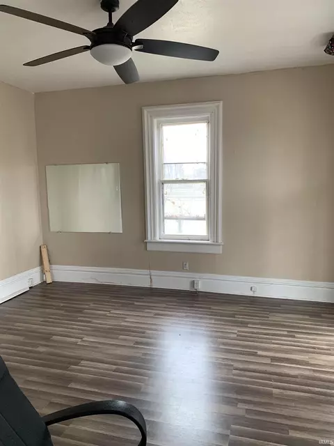 121 Studebaker St, South Bend, IN 46628 photo 5