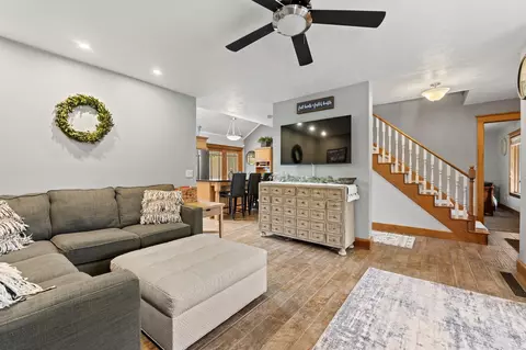 Living - 1445 E 075 N, Lagrange, IN 46761 photo 2 of 7