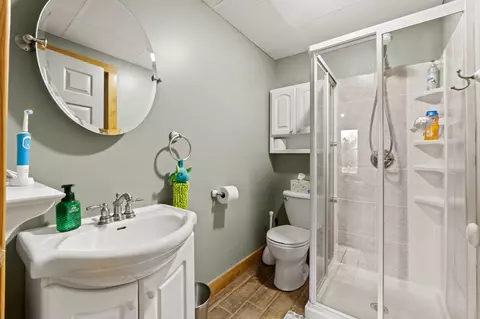 Bath - 1445 E 075 N, Lagrange, IN 46761 photo 3 of 3