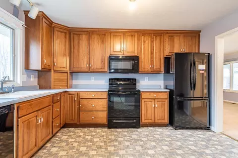 288 E Sample Rd, Bloomington, IN 47408 photo 13