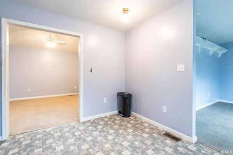 288 E Sample Rd, Bloomington, IN 47408 photo 14