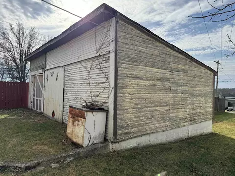239 Lafayette Ave, Oolitic, IN 47451 photo 24
