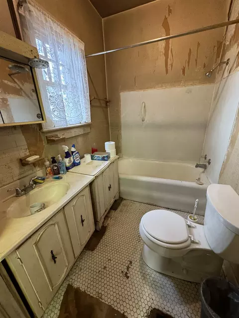 239 Lafayette Ave, Oolitic, IN 47451 photo 16