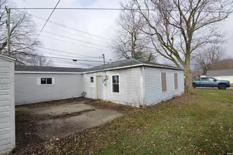 415 Wolf Ave, Elkhart, IN 46516 photo 4