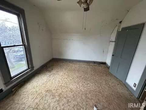 222 E 5th St, Peru, IN 46970 photo 6