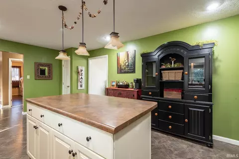 117 Pleasant View Dr, Mitchell, IN 47446 photo 9