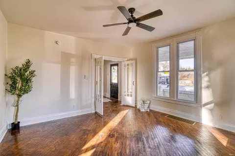 801 E Walnut St, Washington, IN 47501 photo 10