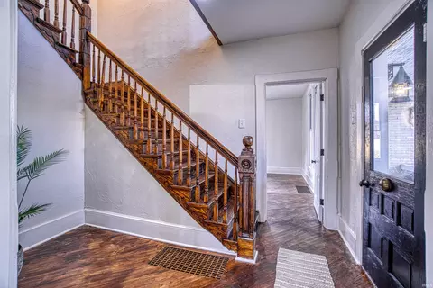 801 E Walnut St, Washington, IN 47501 photo 5