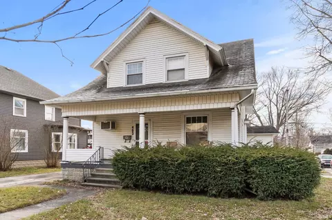 403 E 7th St, Auburn, IN 46706 photo 3