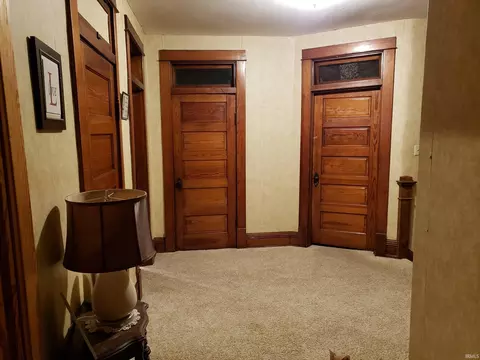 608 E Vantrees St, Washington, IN 47501 photo 9