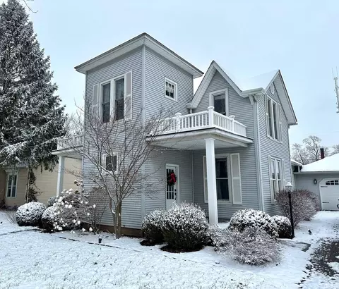 703 E 7th St, Fowler, IN 47944 photo 1