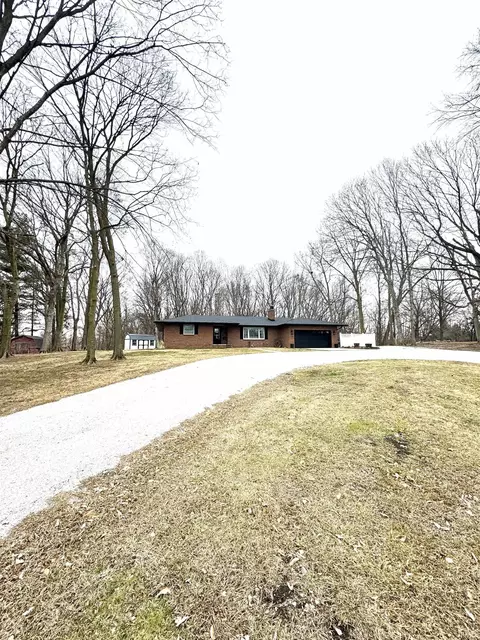 1201 Pearl St, Covington, IN 47932 photo 2