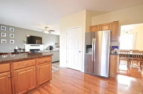 11557 E Wolfe Bridge Dr, Granger, IN 46530 photo 10