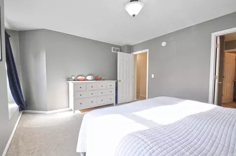 11557 E Wolfe Bridge Dr, Granger, IN 46530 photo 18