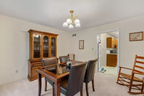 50869 Pine Meadows Ct, Granger, IN 46530 photo 7
