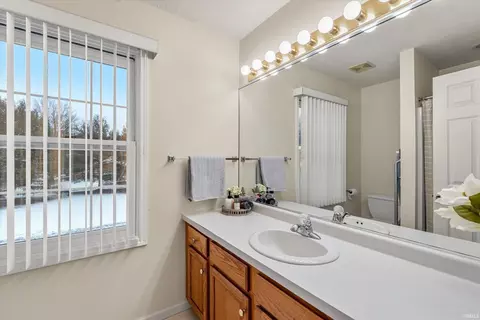 50869 Pine Meadows Ct, Granger, IN 46530 photo 19