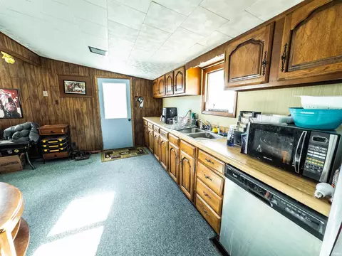 797 Lafayette Ave, Oolitic, IN 47451 photo 4