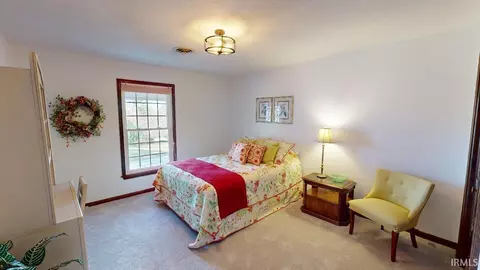 Bedroom - 3265 Foxridge Dr, Jasper, IN 47546 photo 4 of 4