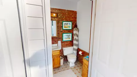 Bath - 3265 Foxridge Dr, Jasper, IN 47546 photo 1 of 8