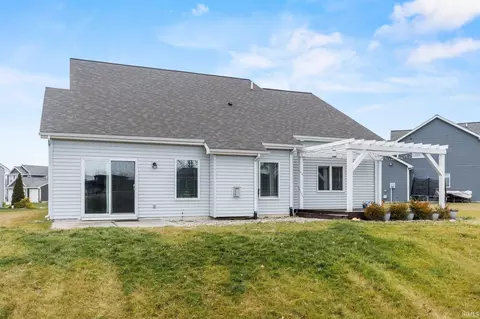 580 Highfields Cv, Fort Wayne, IN 46845 photo 28