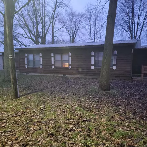 123 E Walnut St, Sweetser, IN 46987 photo 2