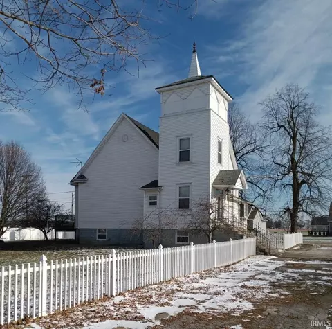 317 E Jackson St, Monroe, IN 46772 photo 4