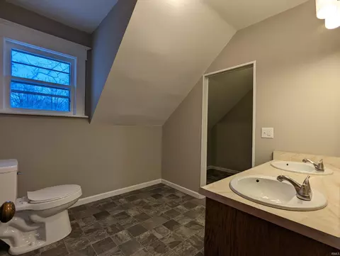 903 E King St, Garrett, IN 46738 photo 35