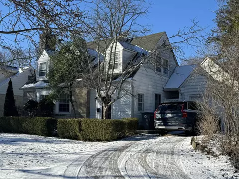 500 S Mitchell St, Bloomington, IN 47401 photo 2