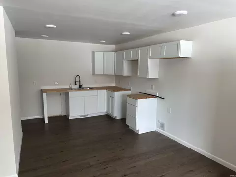 3738 Sims Ln, Bloomington, IN 47403 photo 2
