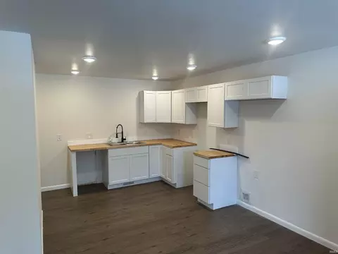 3738 Sims Ln, Bloomington, IN 47403 photo 3