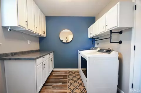 1281 E Marigold Dr, Bloomington, IN 47401 photo 5