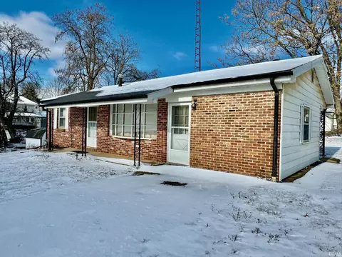 801 Summit Ln, Bedford, IN 47421 photo 1