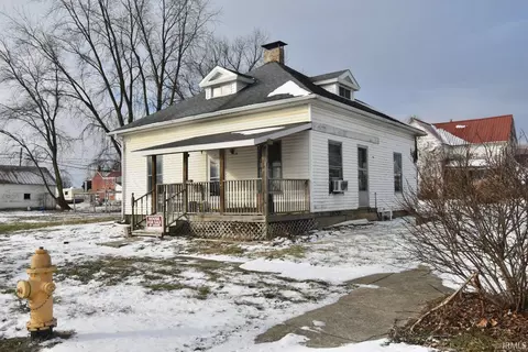 195 N Wine St, Lyons, IN 47443 photo 1