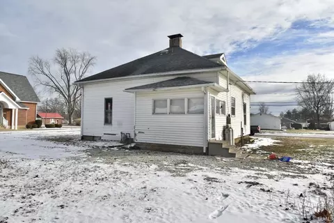 195 N Wine St, Lyons, IN 47443 photo 9