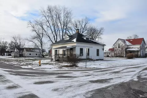 195 N Wine St, Lyons, IN 47443 photo 12