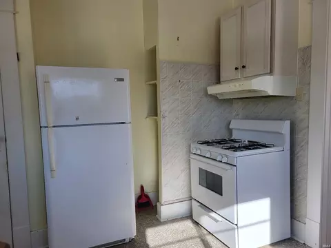 625 R St, Bedford, IN 47421 photo 6