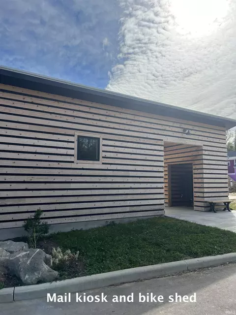 1320 E Short St, Bloomington, IN 47401 photo 28