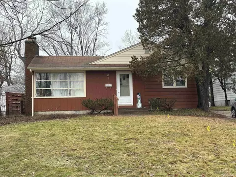 922 S Mitchell St, Bloomington, IN 47401 photo 1