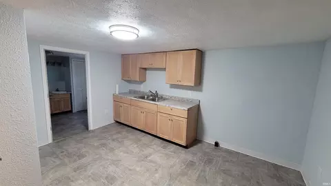 124 W Chestnut St, Dunkirk, IN 47336 photo 10
