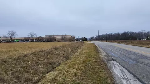 Walmart Drive, Huntington, IN 46750