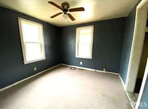 1106 Everett Ln, Washington, IN 47501 photo 6