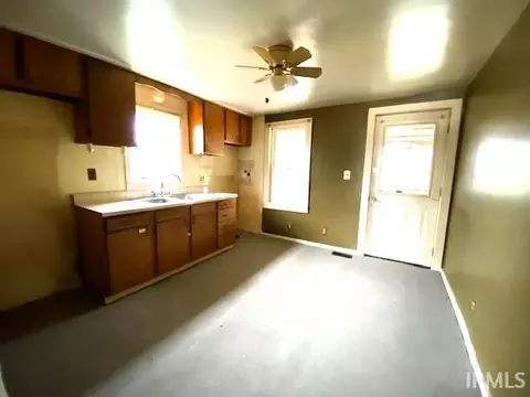 1106 Everett Ln, Washington, IN 47501 photo 3