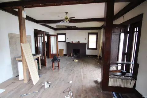 61 E 6th St, Peru, IN 46970 photo 6