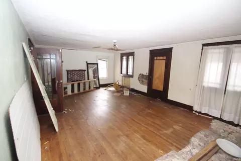 61 E 6th St, Peru, IN 46970 photo 13