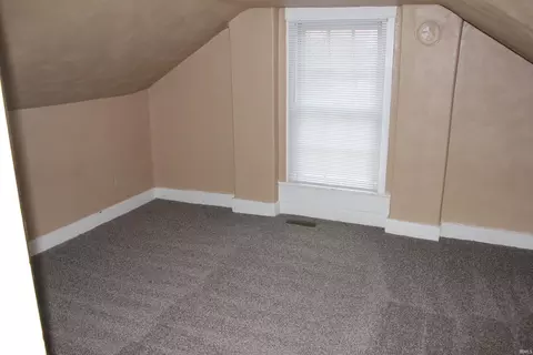 800 E Jackson St, Muncie, IN 47305 photo 12