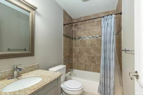 Bath - 3991 W Andy Ct, Bloomington, IN 47404 photo 3 of 3